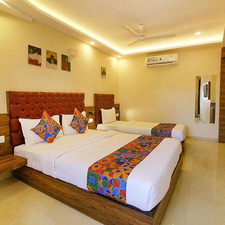 Fabhotel Peninsula - Nr Csmt Station Mumbai Bagian luar foto