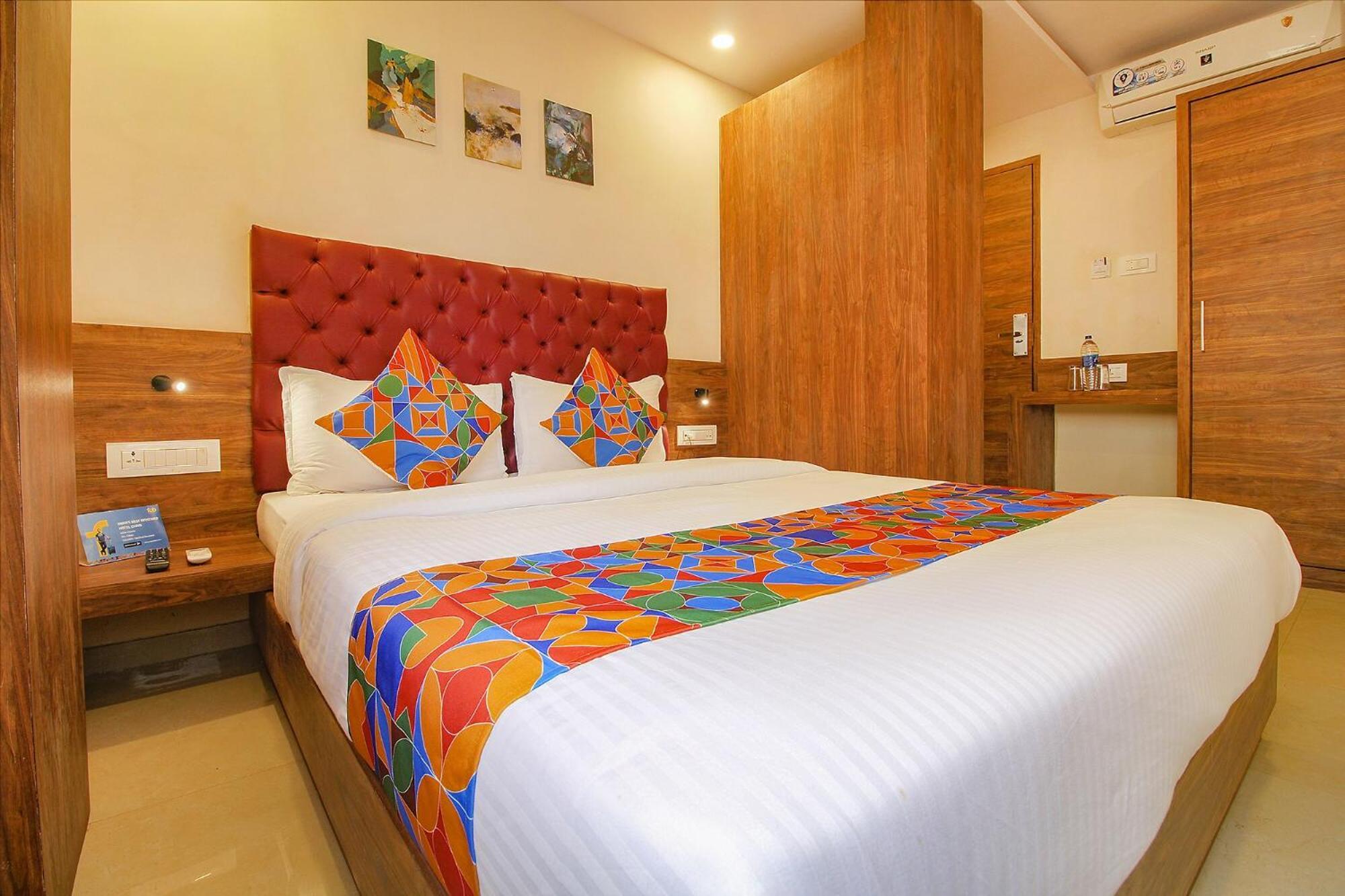 Fabhotel Peninsula - Nr Csmt Station Mumbai Bagian luar foto