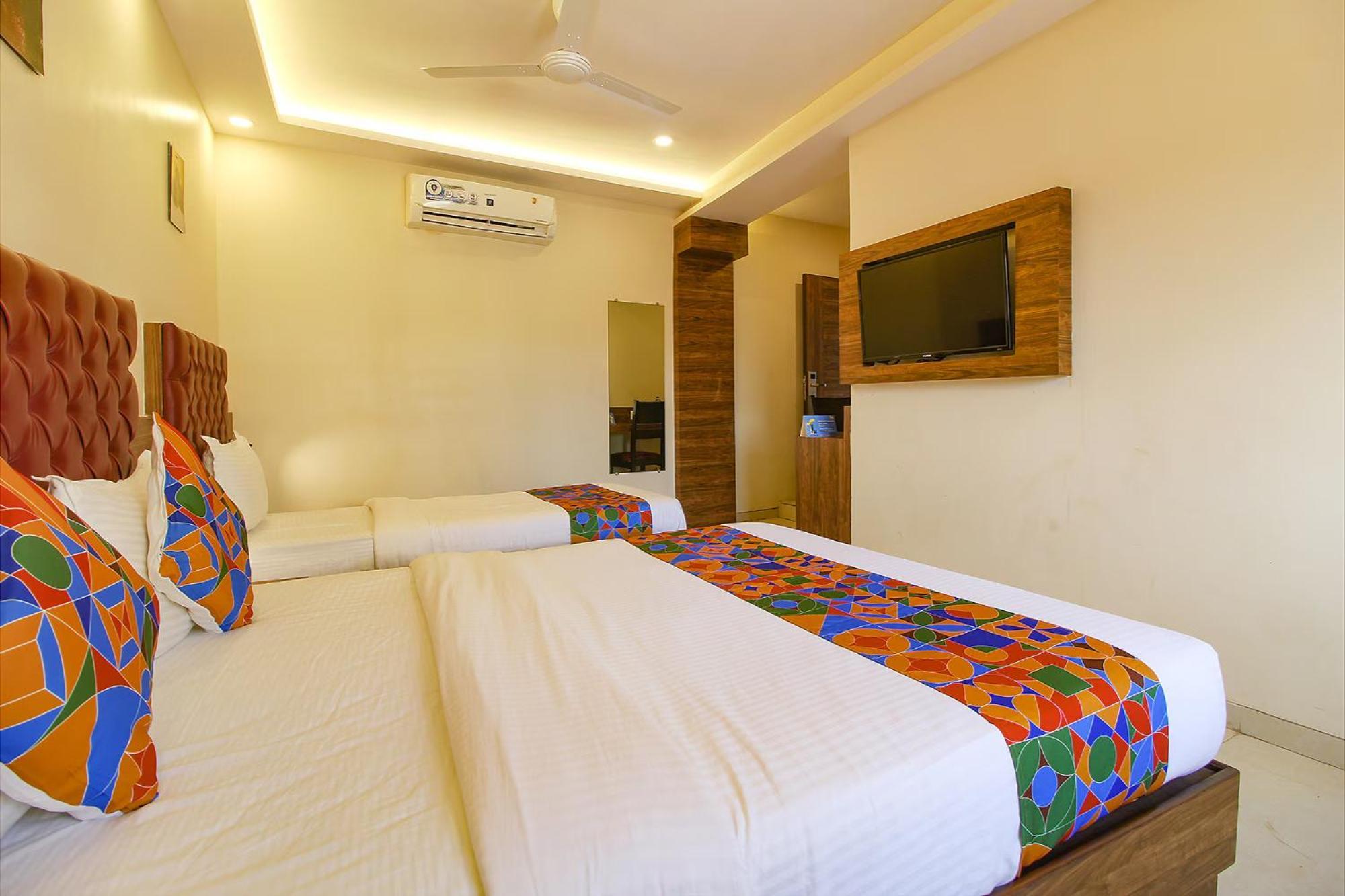 Fabhotel Peninsula - Nr Csmt Station Mumbai Bagian luar foto