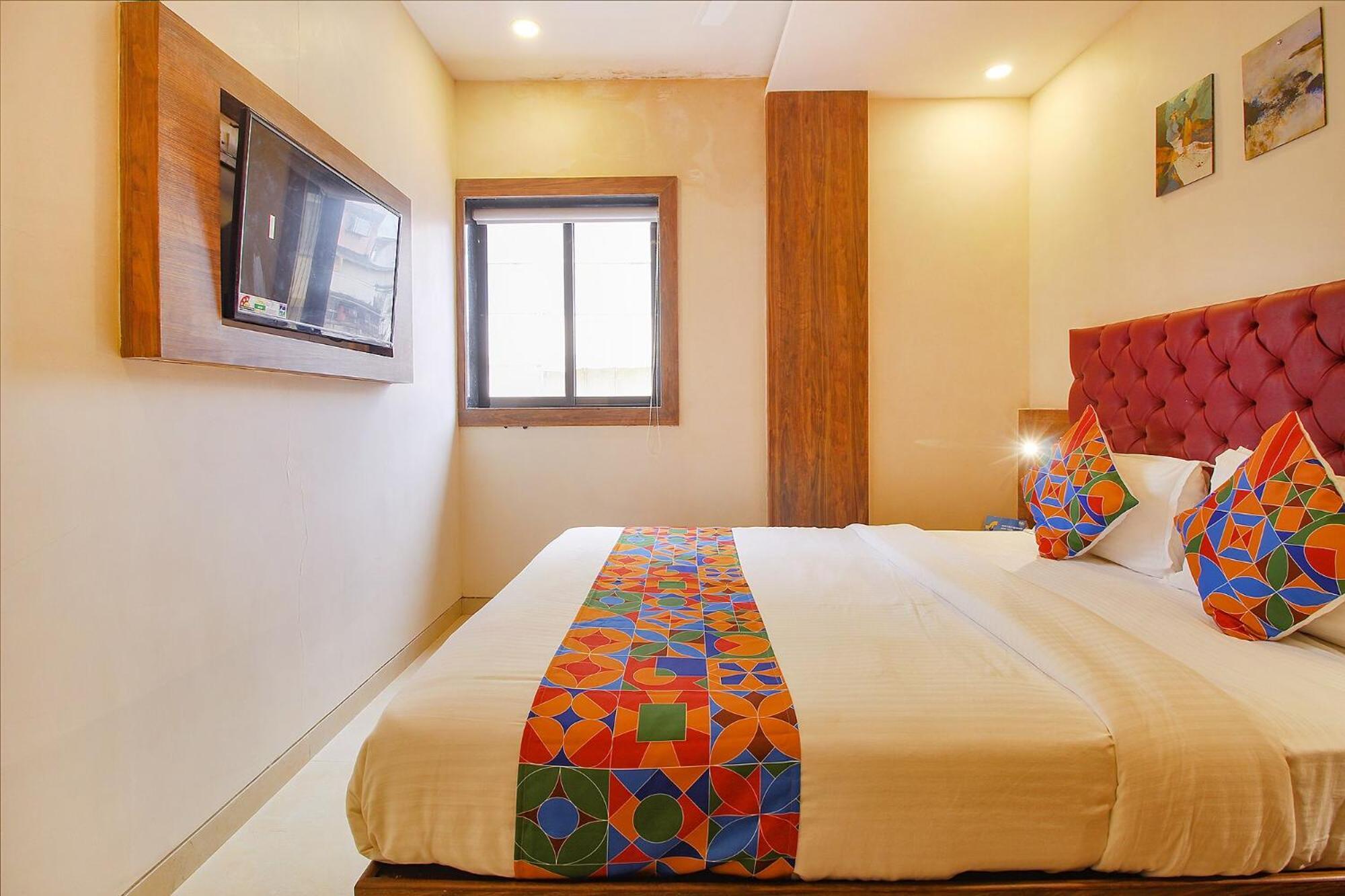 Fabhotel Peninsula - Nr Csmt Station Mumbai Bagian luar foto